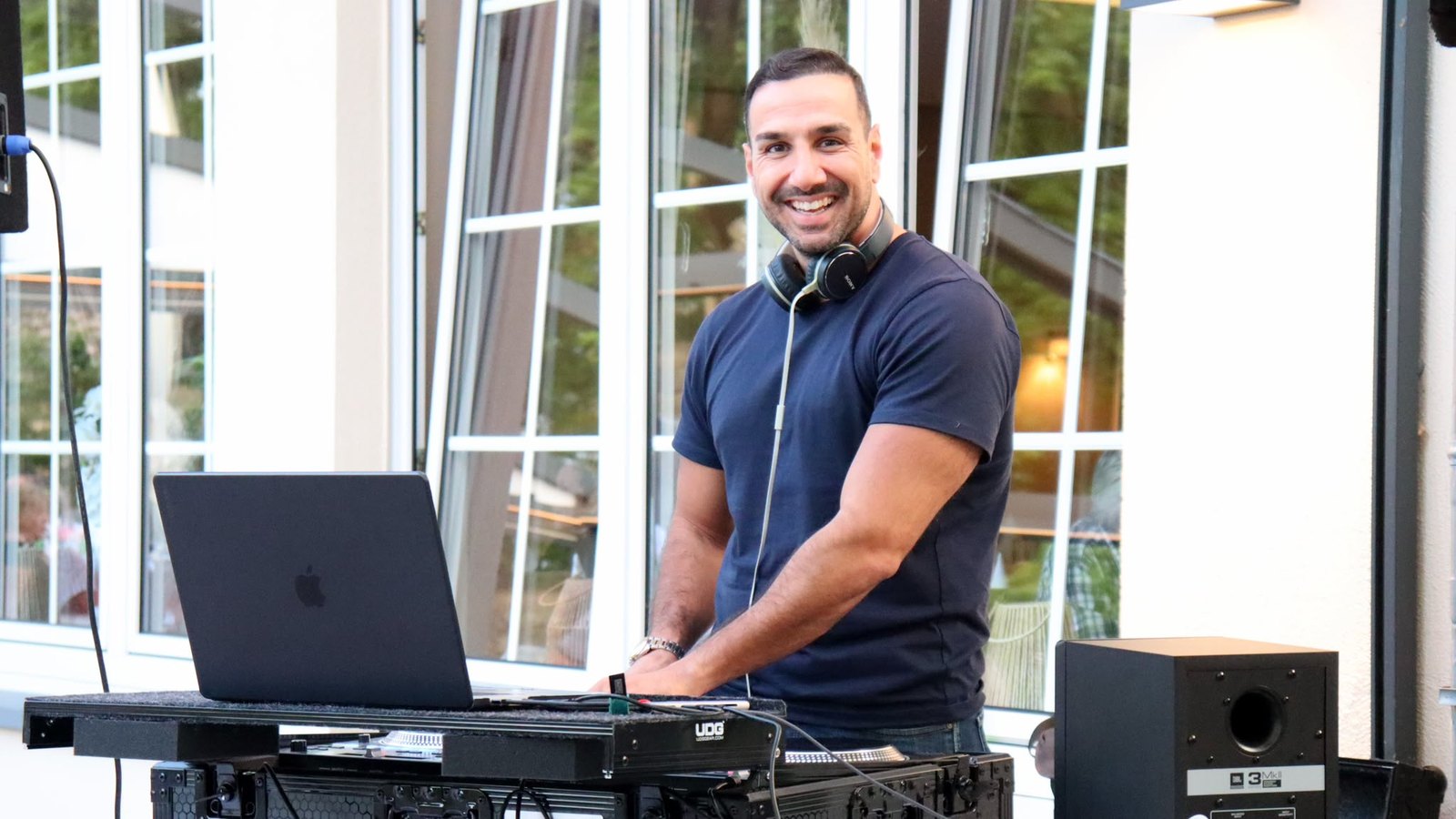 A.KAY hinter den Decks